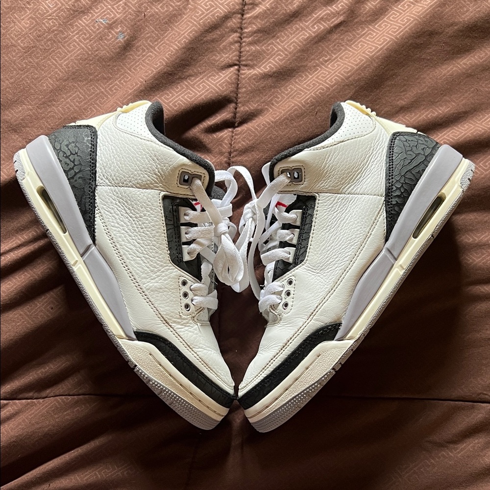 Jordan 3 Retro White Cement Reimagined (GS) Kids Sneakers